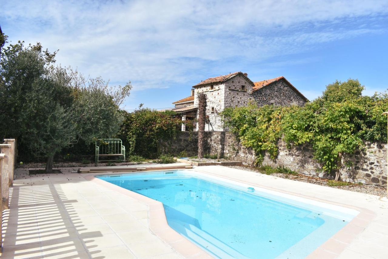 Hotel La Cour De L'Olivier à Lussas Extérieur photo